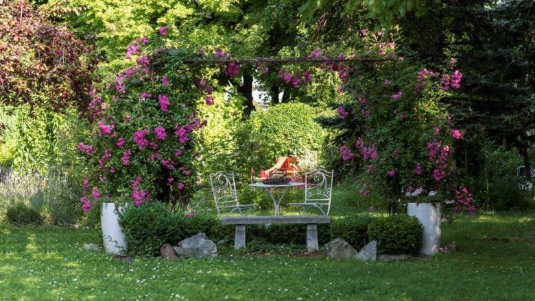 Rosenbauchs Restaurantgarten, © Karl Rosenbauch