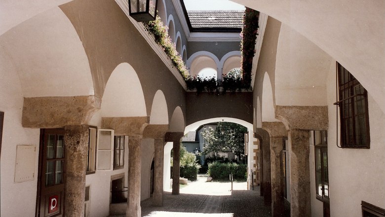 Arkadenhof im Hafnerhaus, © Karanitsch