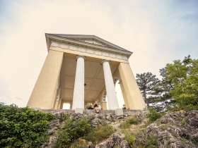 Wandern im Wienerwald, © Wienerwald / Studio Kerschbaum