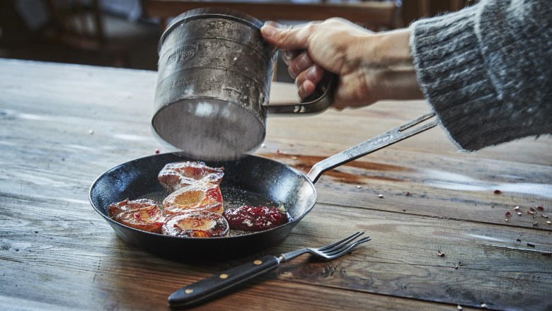 Karamellisierte Apfelringe mit Preiselbeermarmelade, © Niederösterreich Werbung/Andreas Hofer