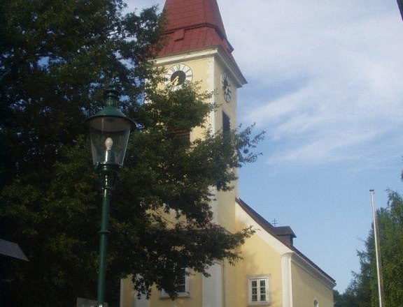 Außenansicht Pfarrkirche Sulz, © Norbert Stigler