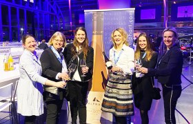 Eröffnungsabend im Hangar 7 mit Wein aus der Thermenregion, © Wienerwald Tourismus