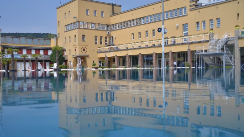 Freibad, © Freizeitzentrum Stadtbad Mödling