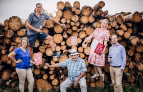 Die Winzerinnen und Winzer der Thermenregion freuen sich auf viele weininteressierte Besucher, © David Faber/fabshoot.me